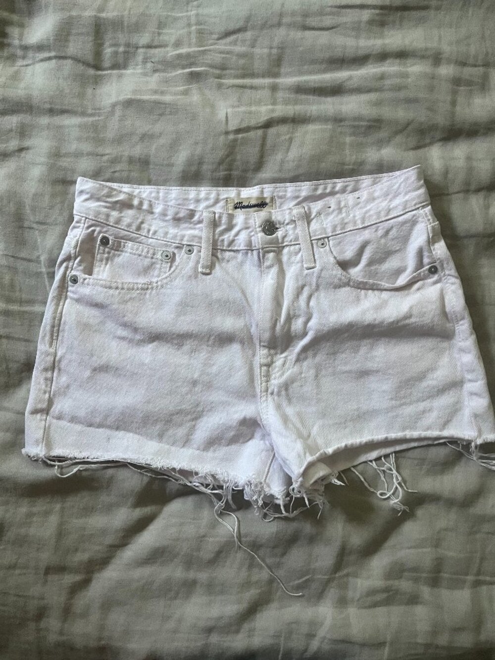 Madewell Relaxed Denim Shorts in Off-White